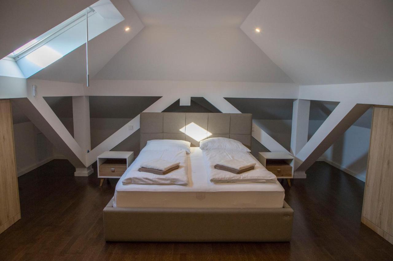 Apartment Penthouse Linnet *